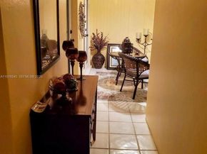 2431 SW 82nd Ave 305, Davie FL 33324