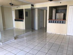 546 SW 1st St 501, Miami FL 33130