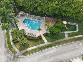 15865 NW 7th St, Pembroke Pines FL 33028