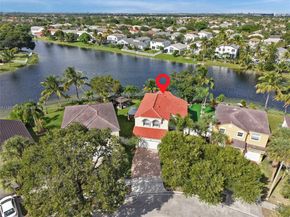 15865 NW 7th St, Pembroke Pines FL 33028