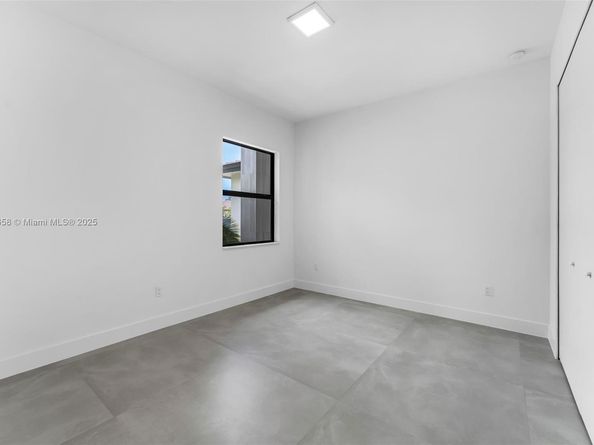 8220 SW 193rd Terrace, Cutler Bay FL 33157
