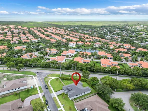 8220 SW 193rd Terrace, Cutler Bay FL 33157