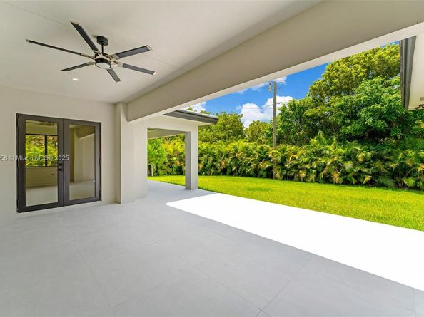8220 SW 193rd Terrace, Cutler Bay FL 33157