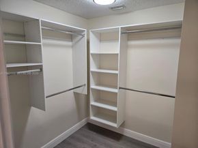 302 Lakeview Dr E, Royal Palm Beach FL 33411