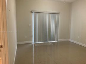 798 NE 43 St, Oakland Park FL 33334