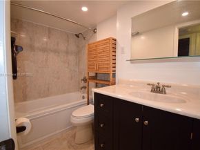 344 SW 1st St A1, Pompano Beach FL 33060