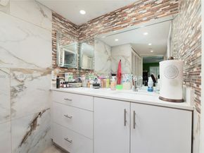 7535 Trent Dr 202, Tamarac FL 33321
