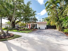 9370 SW 82nd St, Miami FL 33173