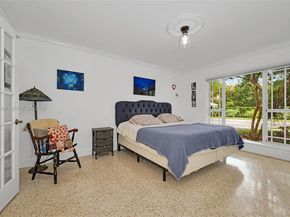 9370 SW 82nd St, Miami FL 33173