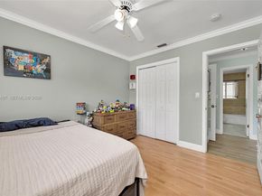 9370 SW 82nd St, Miami FL 33173