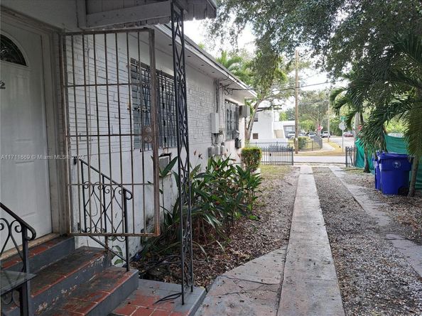 71 NE 67th St, Miami FL 33138