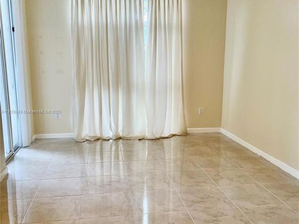 9805 NW 52nd St 411, Doral FL 33178
