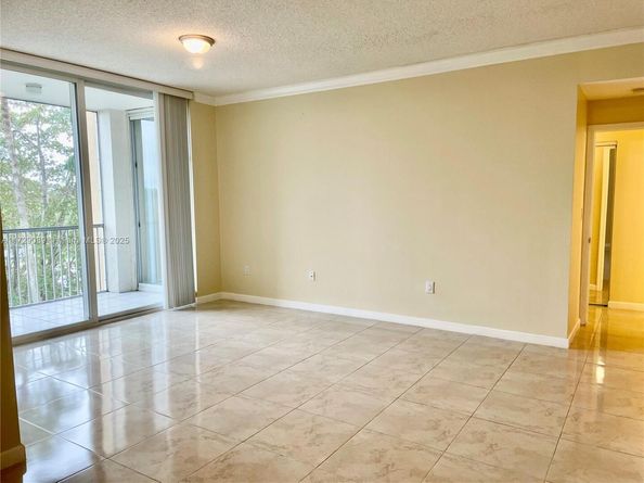 9805 NW 52nd St 411, Doral FL 33178