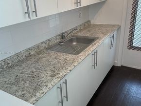 20400 NW 7 106, Miami Gardens FL 33169