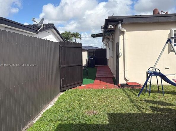 9820 SW 12th Ter, Miami FL 33174