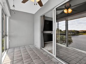 13100 SW 11th Ct 407C, Pembroke Pines FL 33027