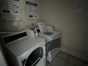 1398 NE 191st St C305, Miami FL 33179