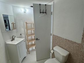 1398 NE 191st St C305, Miami FL 33179