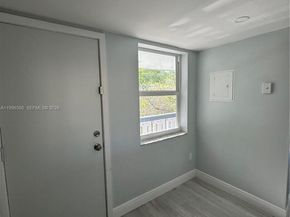 1398 NE 191st St C305, Miami FL 33179