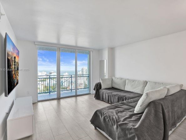 90 Alton Rd 1907, Miami Beach FL 33139