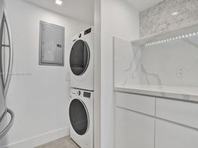 90 Alton Rd 1907, Miami Beach FL 33139