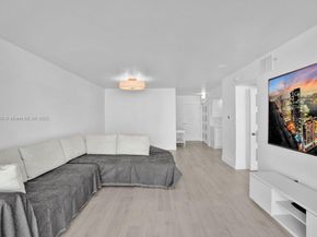 90 Alton Rd 1907, Miami Beach FL 33139