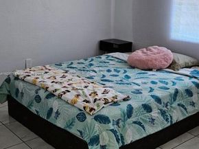1498 NE 180th St, North Miami Beach FL 33162