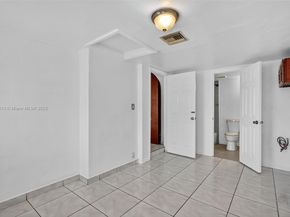 1498 NE 180th St, North Miami Beach FL 33162