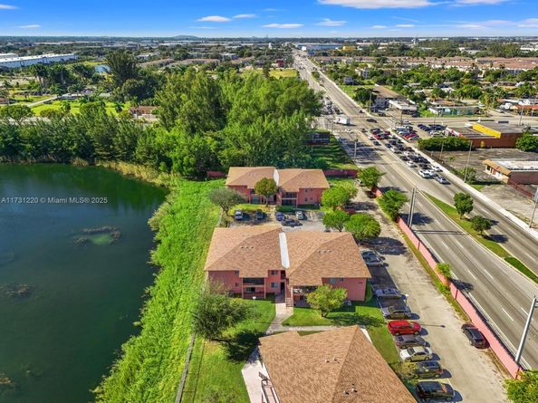 2020 NW 119th St 1122, Miami FL 33167