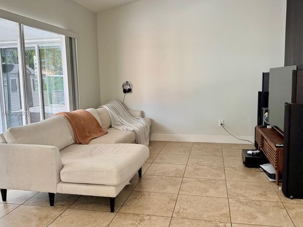 12793 SW 250th Ter, Homestead FL 33032