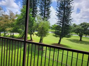 3150 W Rolling Hills Cir 310, Davie FL 33328