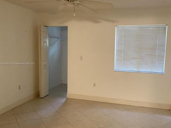 66 Forest Cir, Cooper City FL 33026