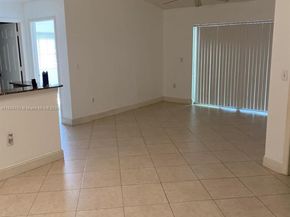 66 Forest Cir, Cooper City FL 33026