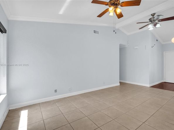 66 Forest Cir, Cooper City FL 33026