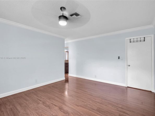 66 Forest Cir, Cooper City FL 33026