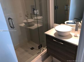 650 NE 32nd St 3503, Miami FL 33137