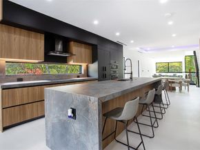 420 SW 15th Rd, Miami FL 33129