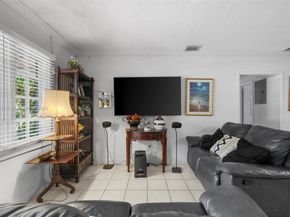 5810 SW 22nd St, Miami FL 33155