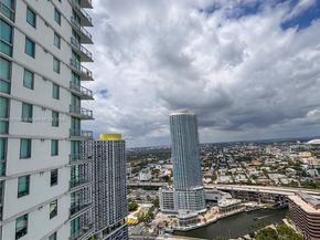 92 SW 3 St 4407, Miami FL 33130