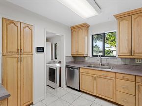 1410 NW 42nd St, Fort Lauderdale FL 33309