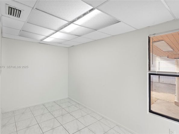 1410 NW 42nd St, Fort Lauderdale FL 33309