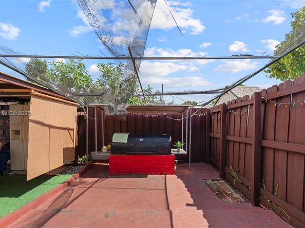 3109 NW 64 st, Miami FL 33147