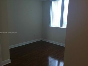 2641 N Flamingo Rd 1705N, Sunrise FL 33323