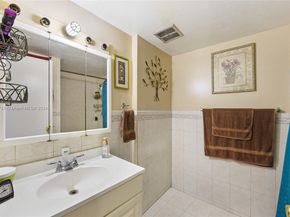 16465 NE 22nd Ave 120, North Miami Beach FL 33160