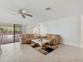 18535 SW 90th Ct, Cutler Bay FL 33157