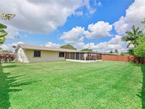 18535 SW 90th Ct, Cutler Bay FL 33157