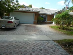 13240 SW 20th St, Miramar FL 33027
