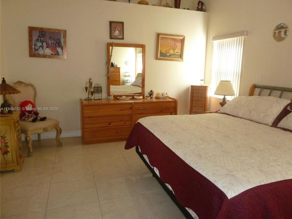 13240 SW 20th St, Miramar FL 33027