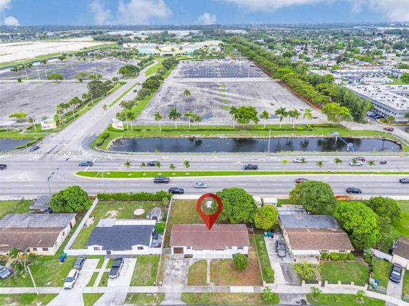 20901 NW 27th Ct, Miami Gardens FL 33056