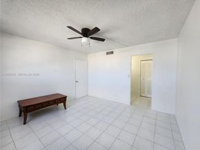 3703 NE 166th St 905, North Miami Beach FL 33160